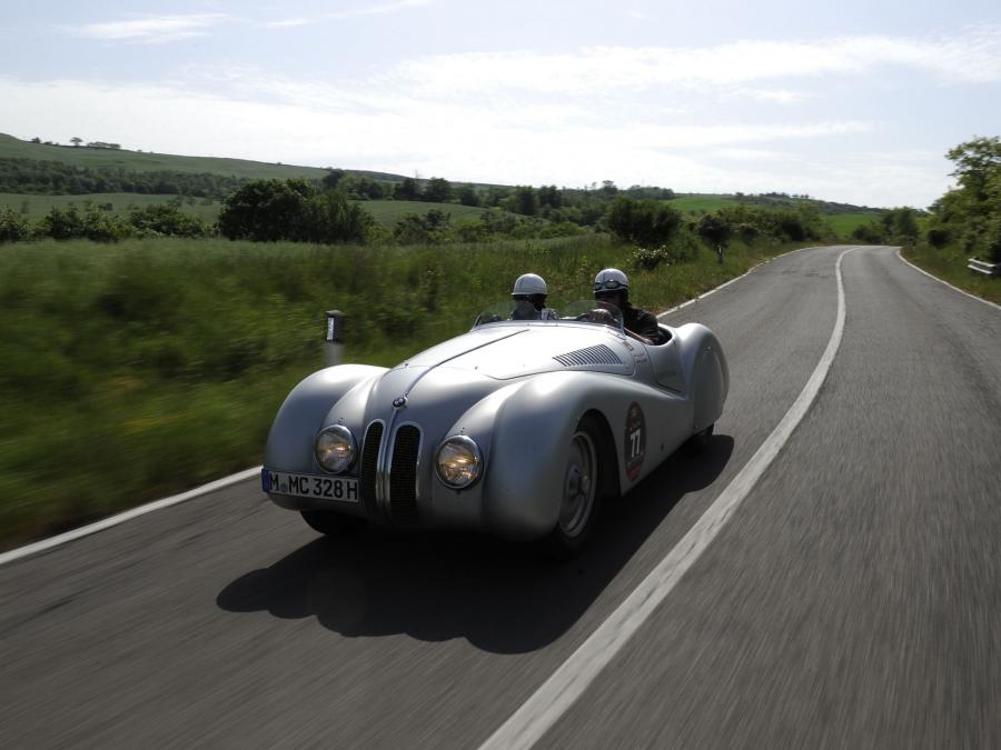  BMW 328 Bugelfalten Mille Miglia (85032) 1939 года  (фото 2 из 74)